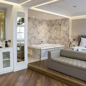 4* Hotel Mina - Special Category